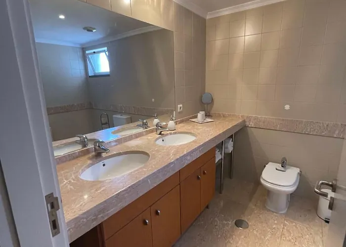 In Town View * フンシャル