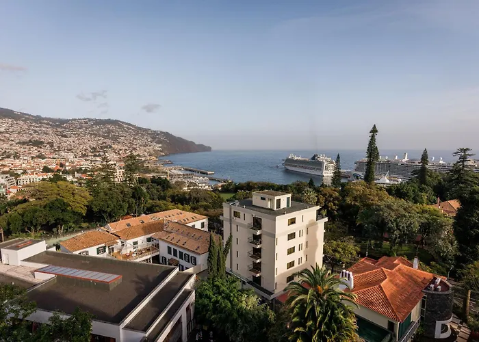 In Town View * Funchal (Madeira)